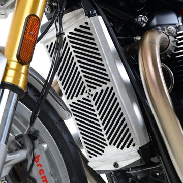 R&G Stainless Steel Radiator Guard for the Triumph Thruxton 1200/R 2016- image 4